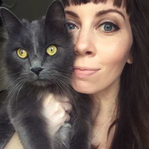 Meet your Posher, Angela